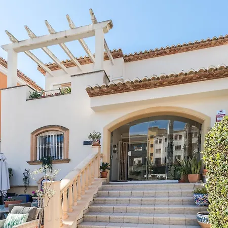 Casa Davagh *